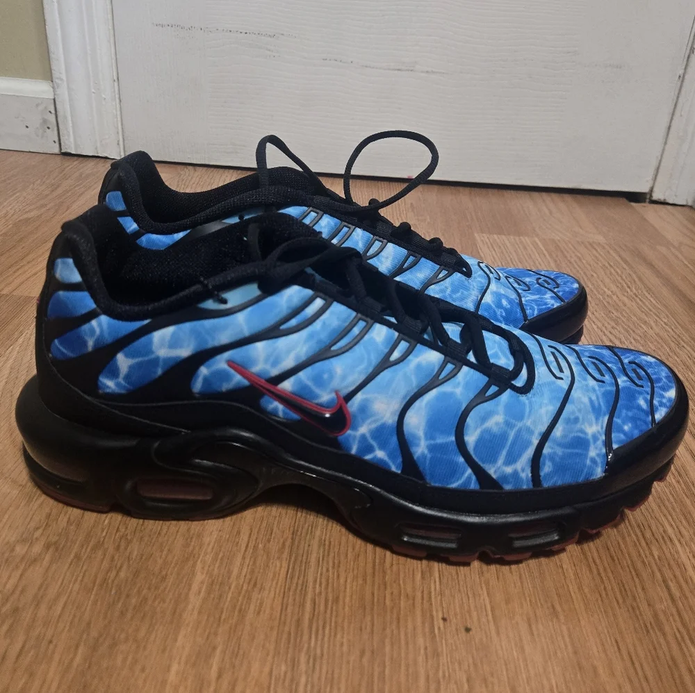 Nike Air Max Plus "Shark Attack" HQ3824-001 Black/Baltic Blue - Men's 12 - Picture 4 of 9